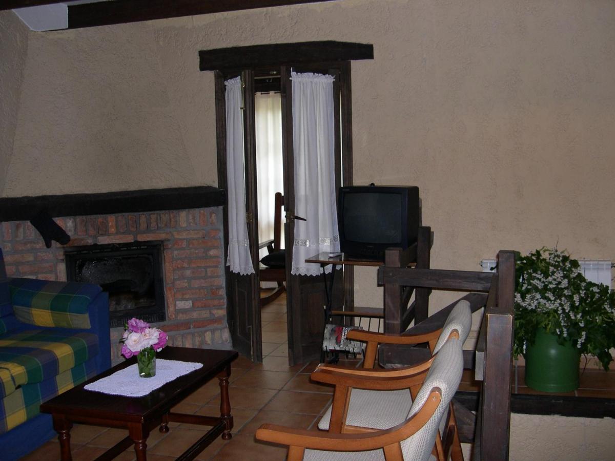 Turismo Rural El Sidron Affittacamere Piloña Esterno foto